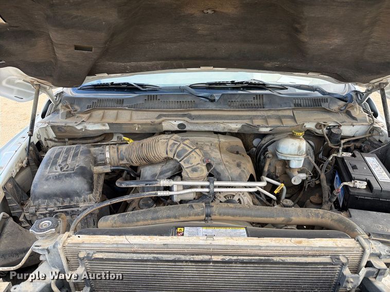 image for item EL2633 2011 Dodge Ram 2500 Crew Cab pickup truck