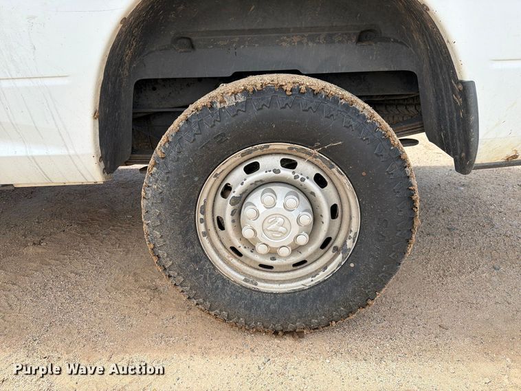 image for item EL2633 2011 Dodge Ram 2500 Crew Cab pickup truck