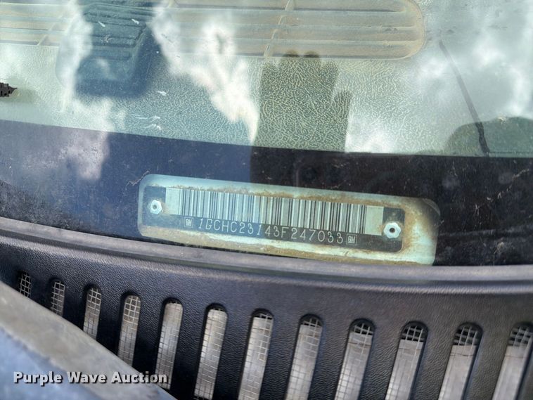 image for item EL2635 2003 Chevrolet Silverado 2500 HD Crew Cab pickup truck
