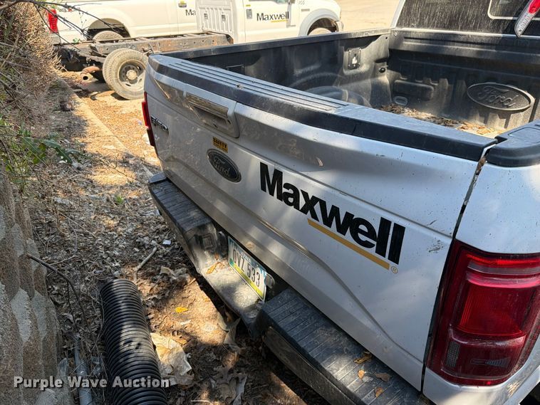 image for item EO8739 2016 Ford F150 Crew Cab pickup truck