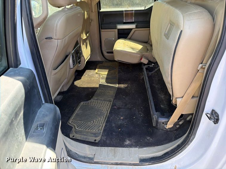 image for item EO8739 2016 Ford F150 Crew Cab pickup truck
