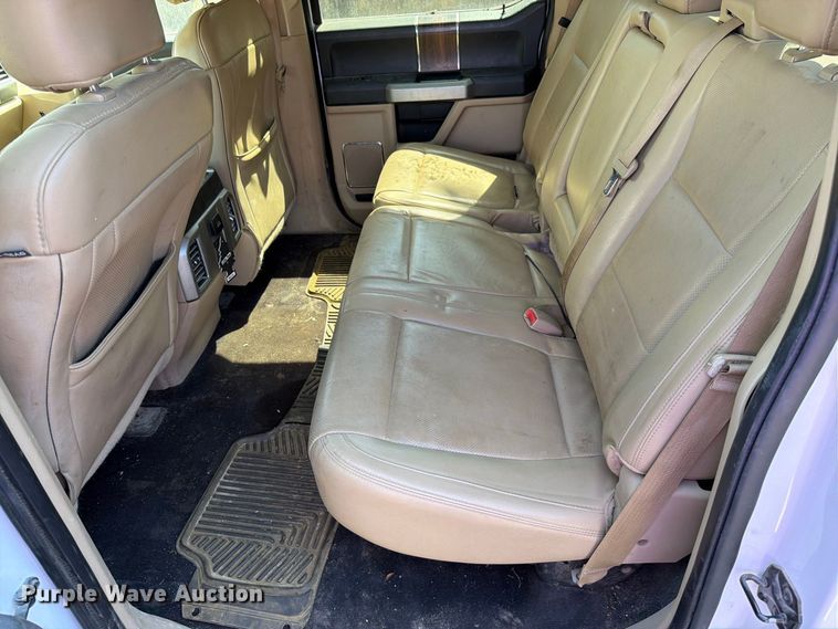 image for item EO8739 2016 Ford F150 Crew Cab pickup truck