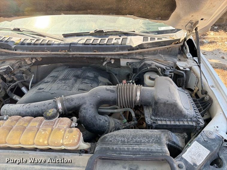 image for item EO8739 2016 Ford F150 Crew Cab pickup truck