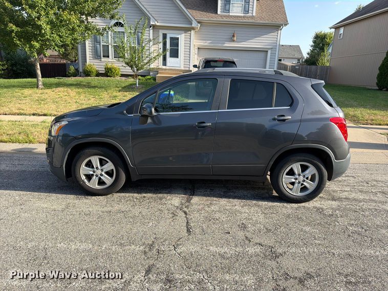 image for item EO8757 2016 Chevrolet Trax LT SUV