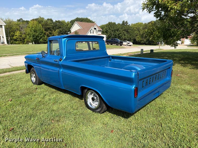 image for item EO8758 1962 Chevrolet C10 pickup truck