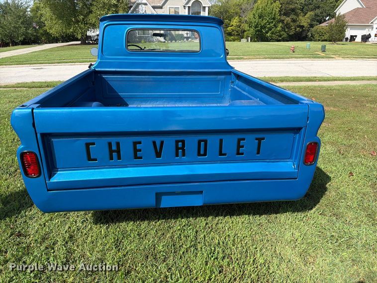 image for item EO8758 1962 Chevrolet C10 pickup truck