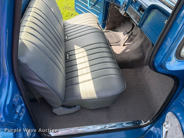 image for item EO8758 1962 Chevrolet C10 pickup truck