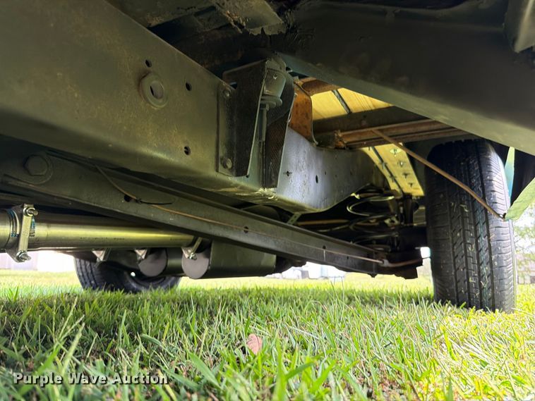 image for item EO8758 1962 Chevrolet C10 pickup truck