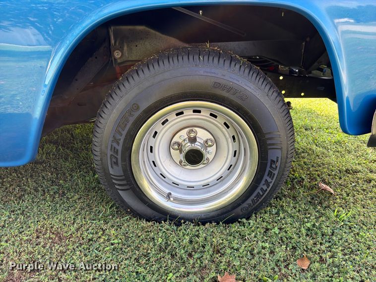 image for item EO8758 1962 Chevrolet C10 pickup truck