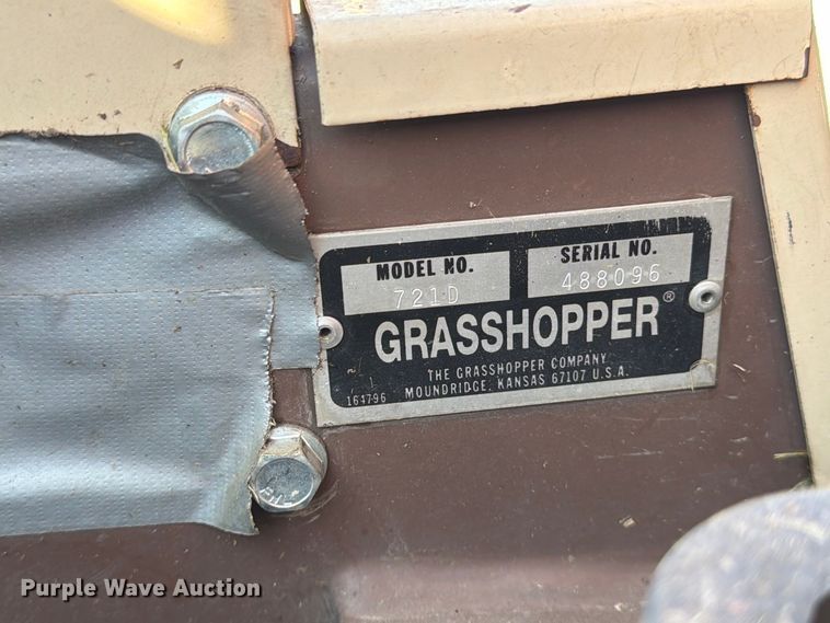 image for item EP7672 1998 Grasshopper 721D ZTR lawn mower