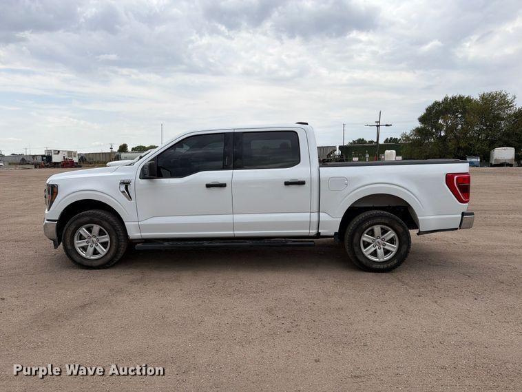 image for item EP7681 2023 Ford F150 Crew Cab pickup truck