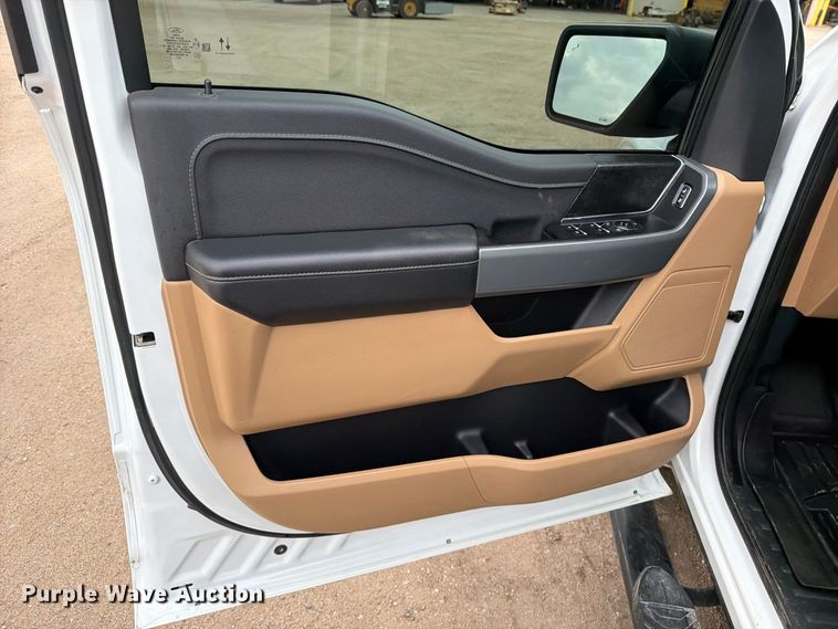 image for item EP7681 2023 Ford F150 Crew Cab pickup truck