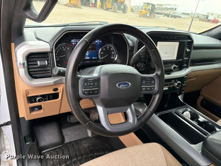 image for item EP7681 2023 Ford F150 Crew Cab pickup truck