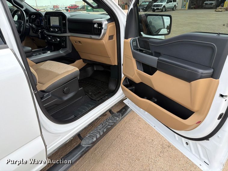 image for item EP7681 2023 Ford F150 Crew Cab pickup truck