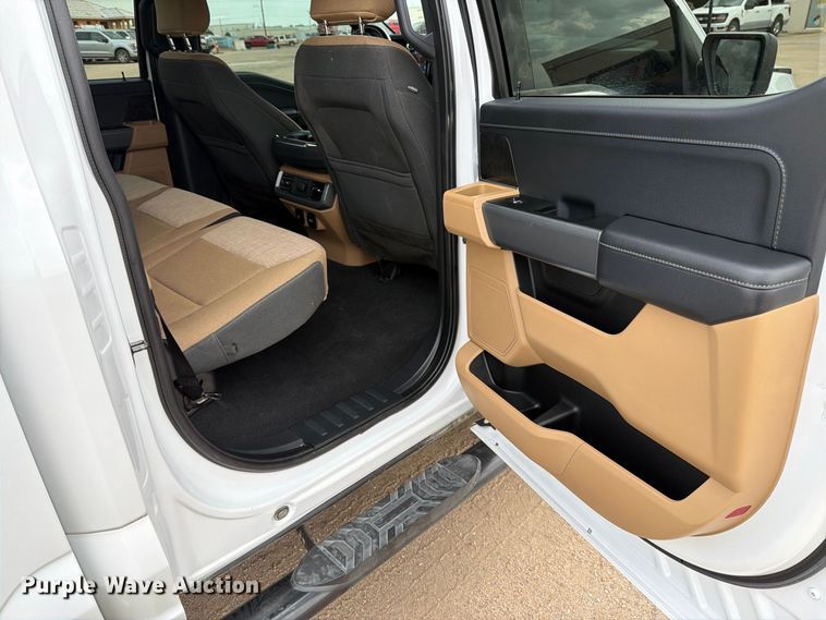 image for item EP7681 2023 Ford F150 Crew Cab pickup truck