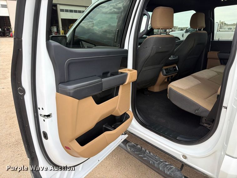 image for item EP7681 2023 Ford F150 Crew Cab pickup truck