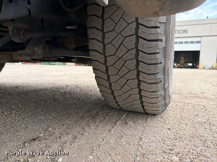 image for item EP7681 2023 Ford F150 Crew Cab pickup truck
