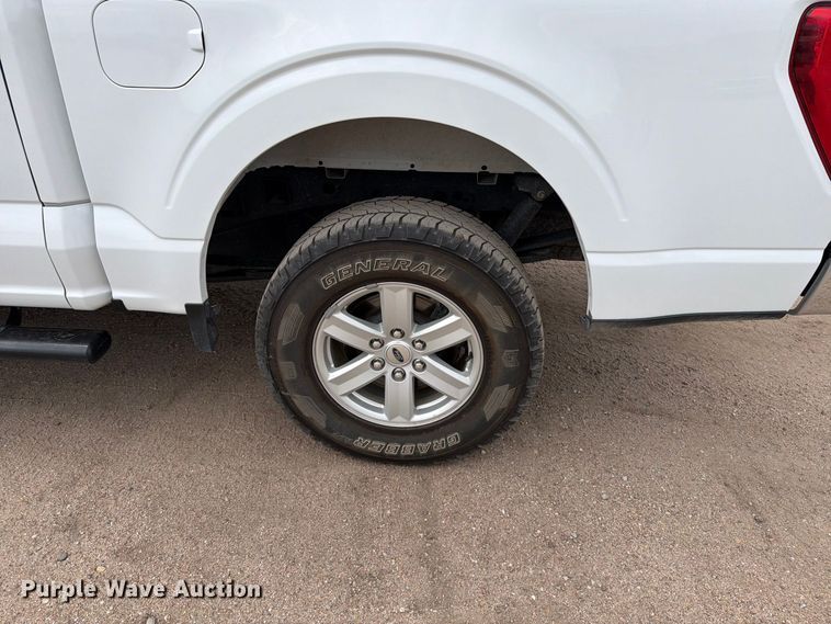 image for item EP7681 2023 Ford F150 Crew Cab pickup truck