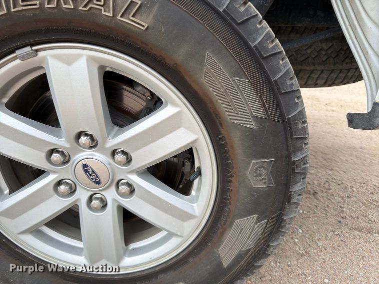 image for item EP7681 2023 Ford F150 Crew Cab pickup truck