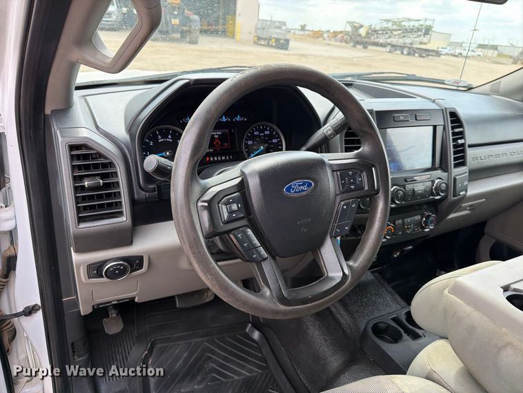 image for item EP7682 2021 Ford F250 Crew Cab pickup truck