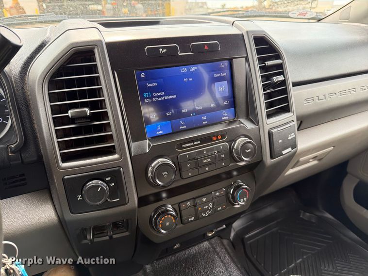 image for item EP7682 2021 Ford F250 Crew Cab pickup truck
