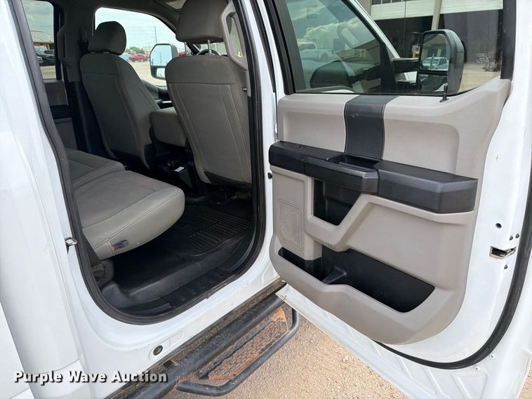 image for item EP7682 2021 Ford F250 Crew Cab pickup truck
