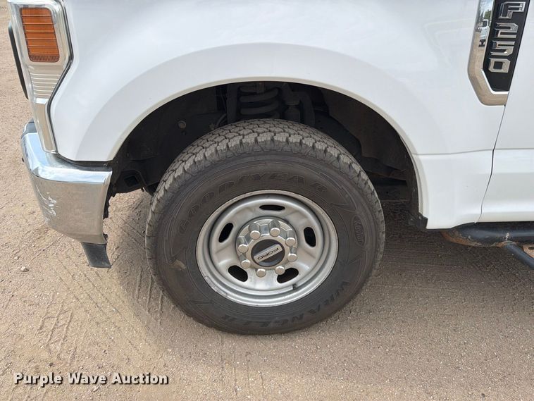 image for item EP7682 2021 Ford F250 Crew Cab pickup truck