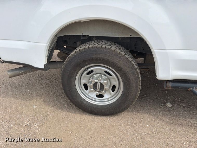 image for item EP7682 2021 Ford F250 Crew Cab pickup truck
