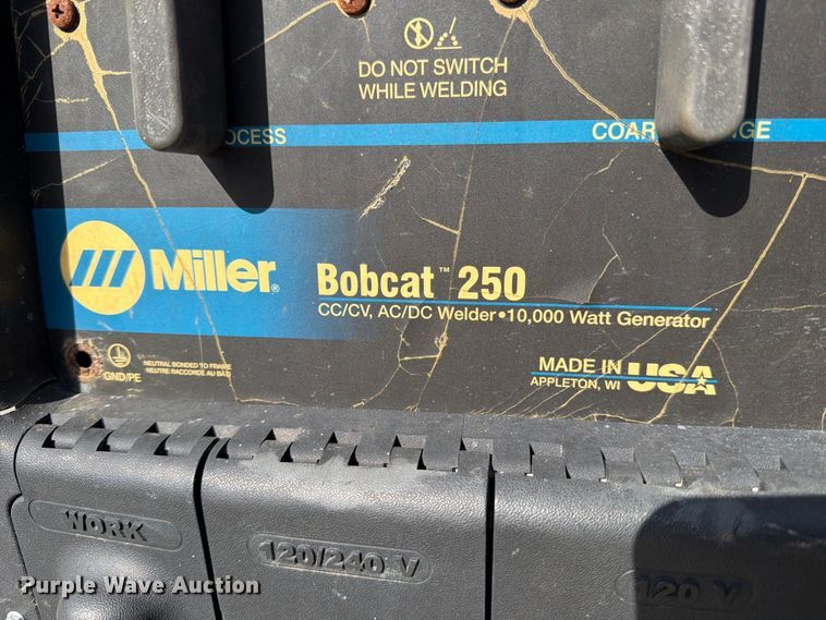 image for item EP7685 Miller Bobcat 250 welder/generator