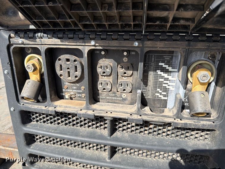 image for item EP7685 Miller Bobcat 250 welder/generator