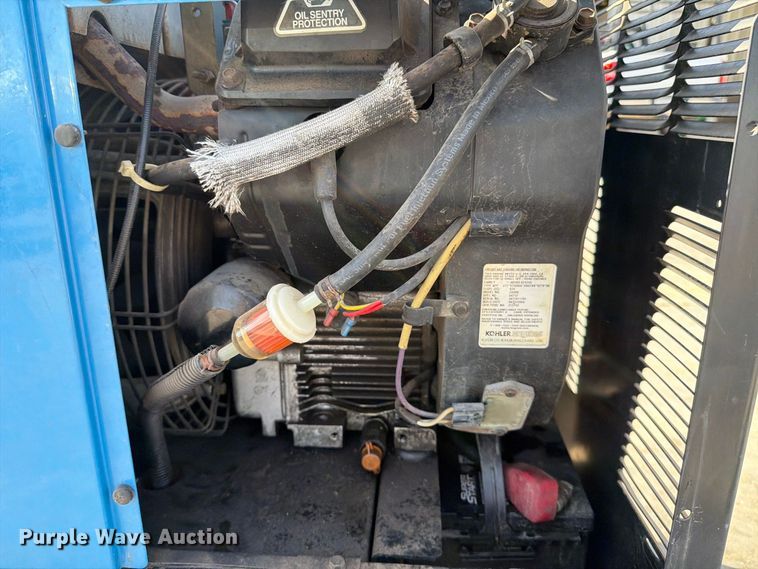 image for item EP7685 Miller Bobcat 250 welder/generator