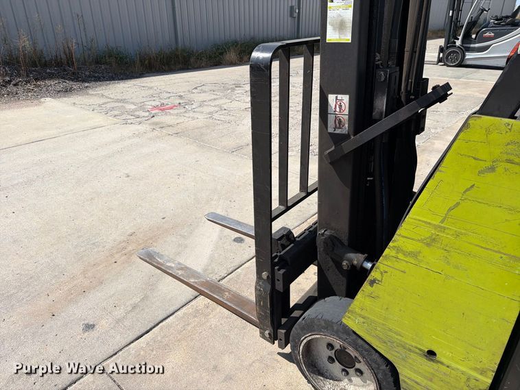 image for item EP7694 Clark ESM11–15 Type E order picker