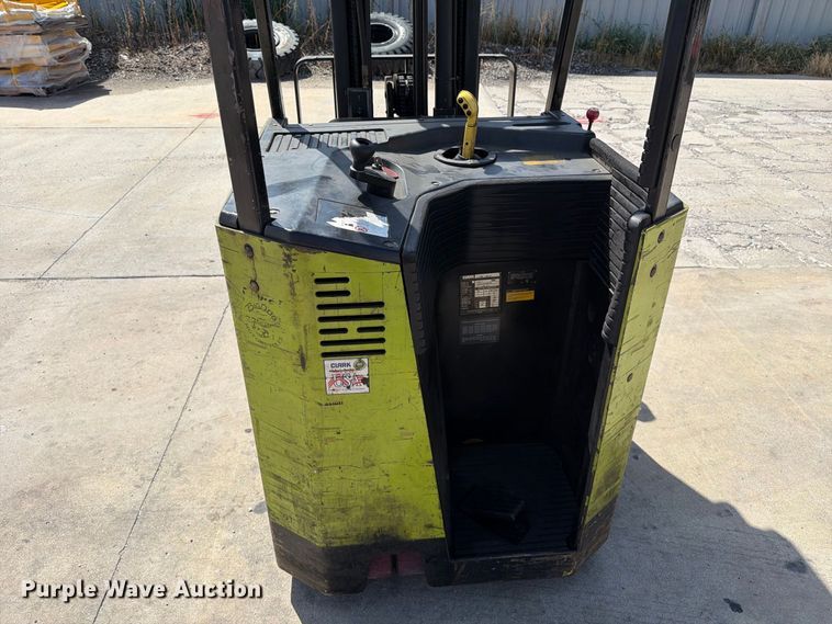 image for item EP7694 Clark ESM11–15 Type E order picker
