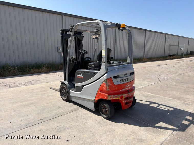 image for item EP7695 2012 Linde RX60-25 forklift