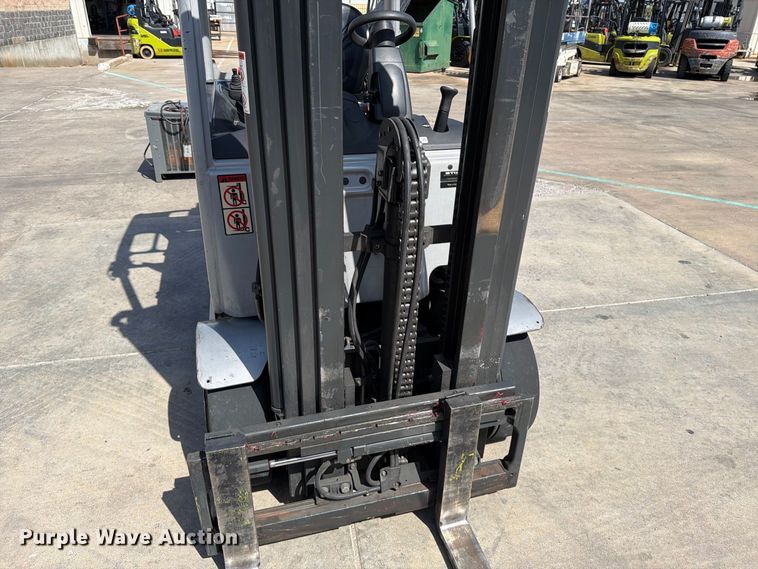 image for item EP7695 2012 Linde RX60-25 forklift