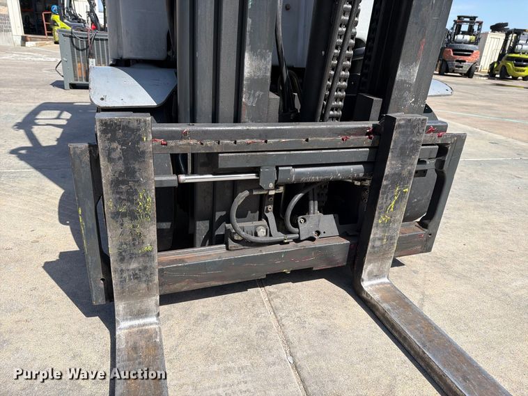 image for item EP7695 2012 Linde RX60-25 forklift