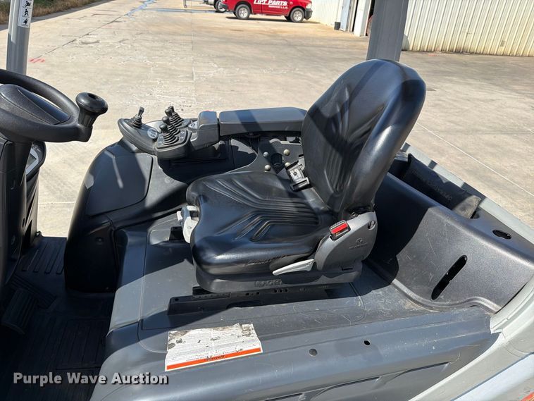 image for item EP7695 2012 Linde RX60-25 forklift