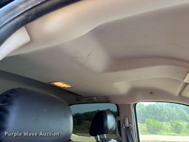 image for item EP7699 2011 GMC Sierra 2500HD Crew Cab pickup truck