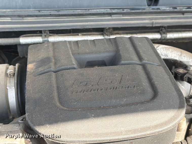 image for item EP7699 2011 GMC Sierra 2500HD Crew Cab pickup truck