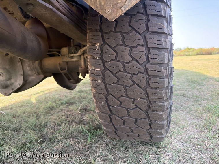 image for item EP7699 2011 GMC Sierra 2500HD Crew Cab pickup truck