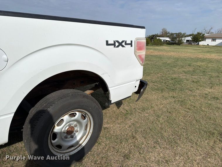 image for item EP7700 2013 Ford F150 Ext. Cab pickup truck