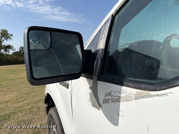 image for item EP7700 2013 Ford F150 Ext. Cab pickup truck