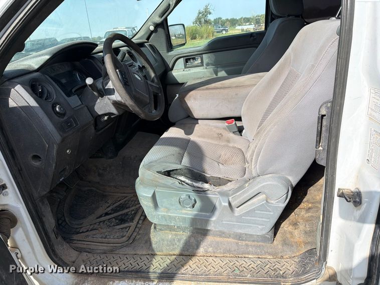 image for item EP7700 2013 Ford F150 Ext. Cab pickup truck