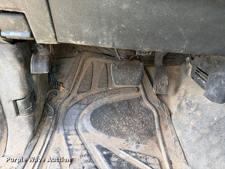 image for item EP7700 2013 Ford F150 Ext. Cab pickup truck