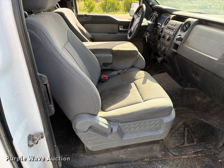 image for item EP7700 2013 Ford F150 Ext. Cab pickup truck