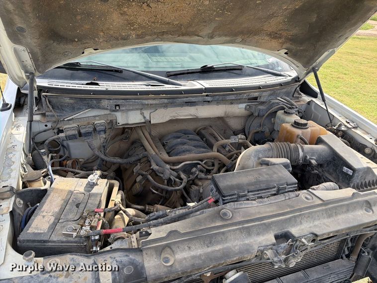 image for item EP7700 2013 Ford F150 Ext. Cab pickup truck