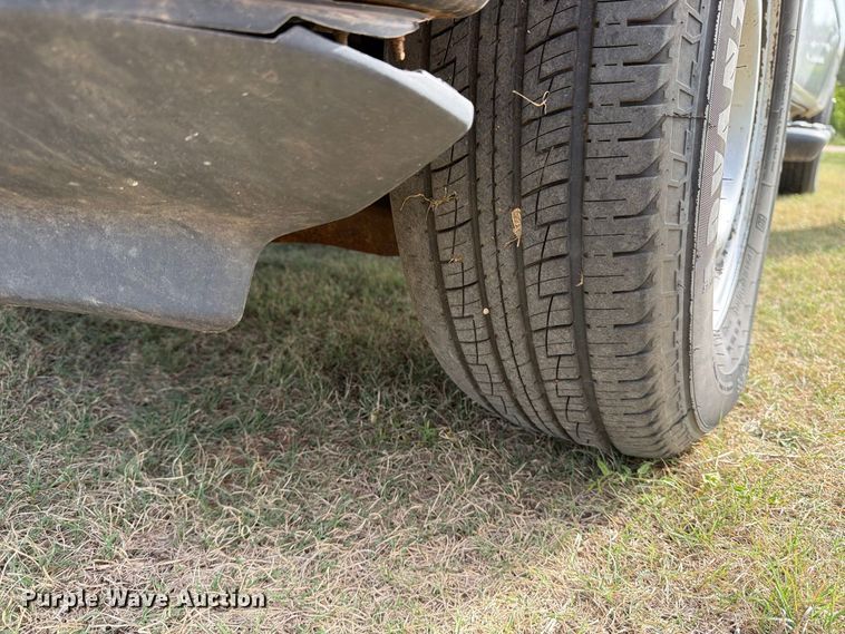 image for item EP7700 2013 Ford F150 Ext. Cab pickup truck