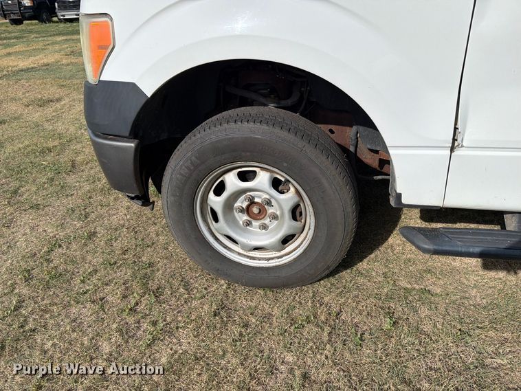 image for item EP7700 2013 Ford F150 Ext. Cab pickup truck