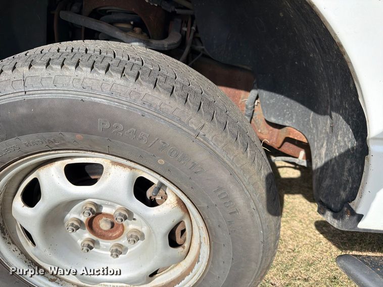 image for item EP7700 2013 Ford F150 Ext. Cab pickup truck