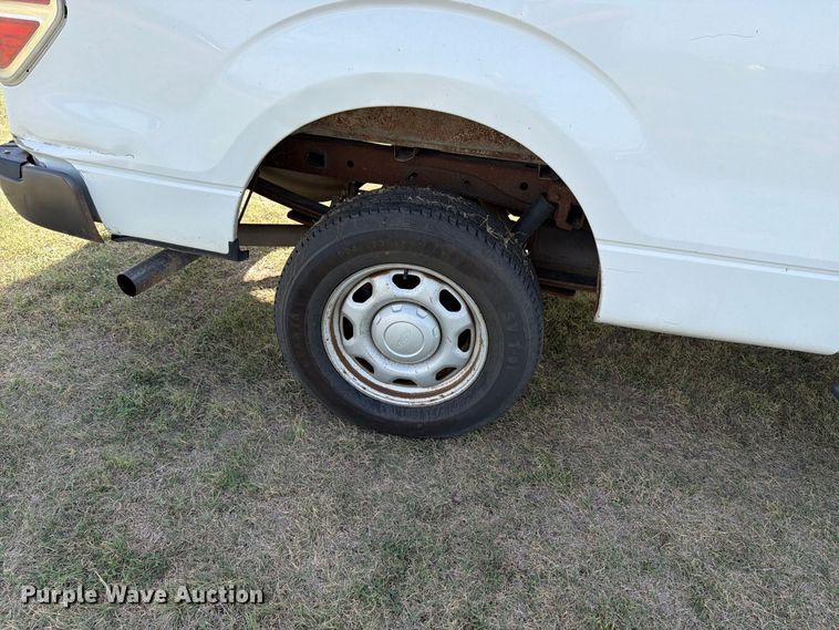 image for item EP7700 2013 Ford F150 Ext. Cab pickup truck